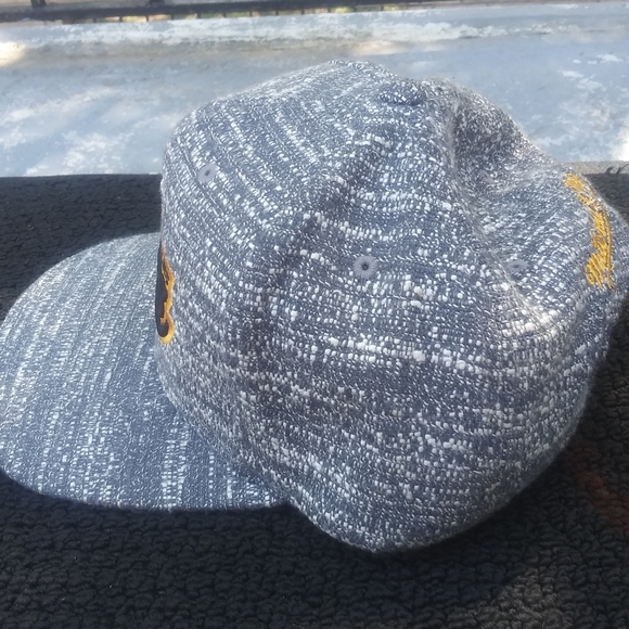 NWOT. Los Angeles Lakers snap back hat - Picture 7 of 7